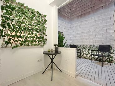 Mini appartamento con balcone in vendita a Centro