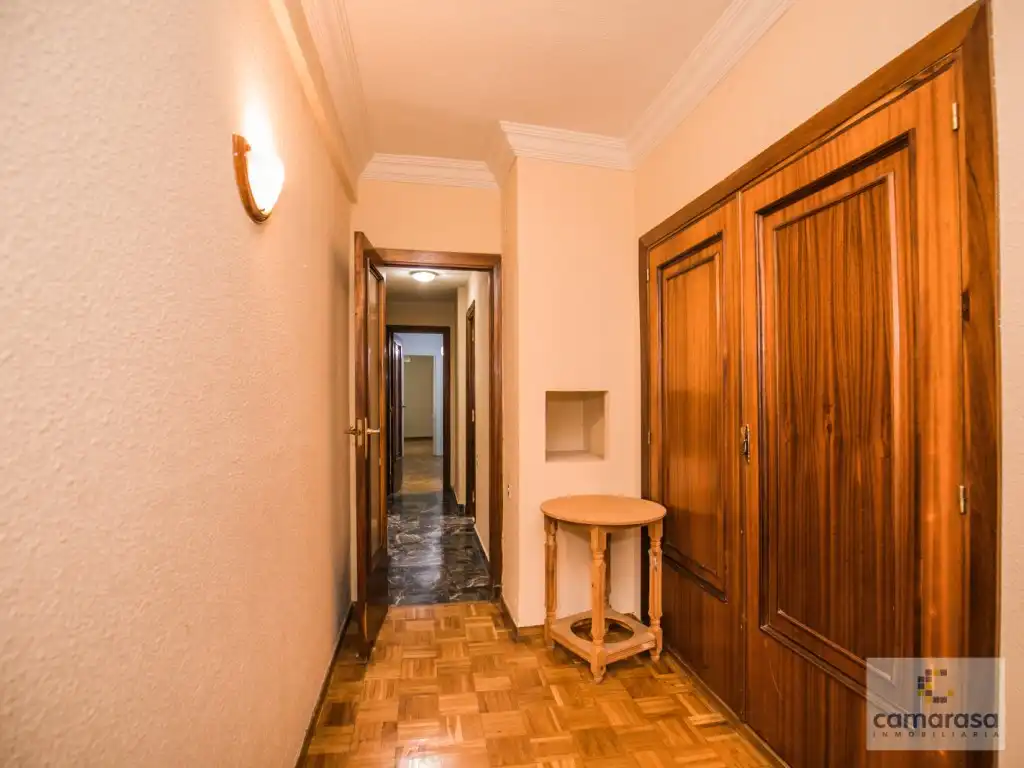Piso en venta en Ávila con Calefacción y Terraza
