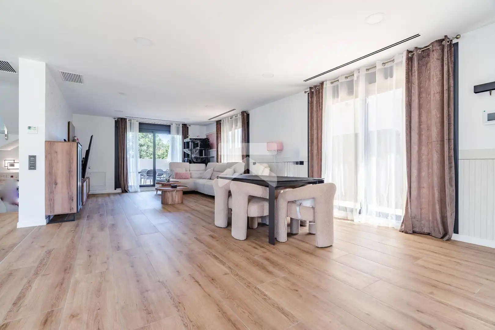 Sala de estar de Casa o chalet en venta en Cambrils con Aire acondicionado, Calefacción y Jardín privado