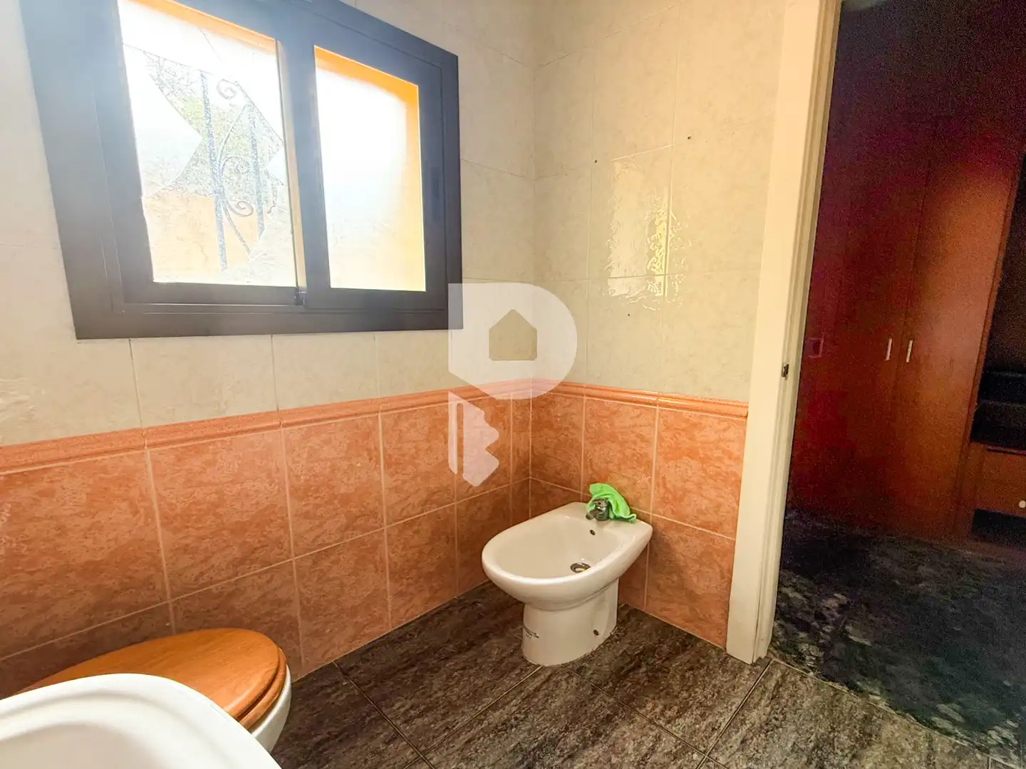 Bathroom of Houses for sale in Vallirana  with Air Conditioner, Private garden and Terrace