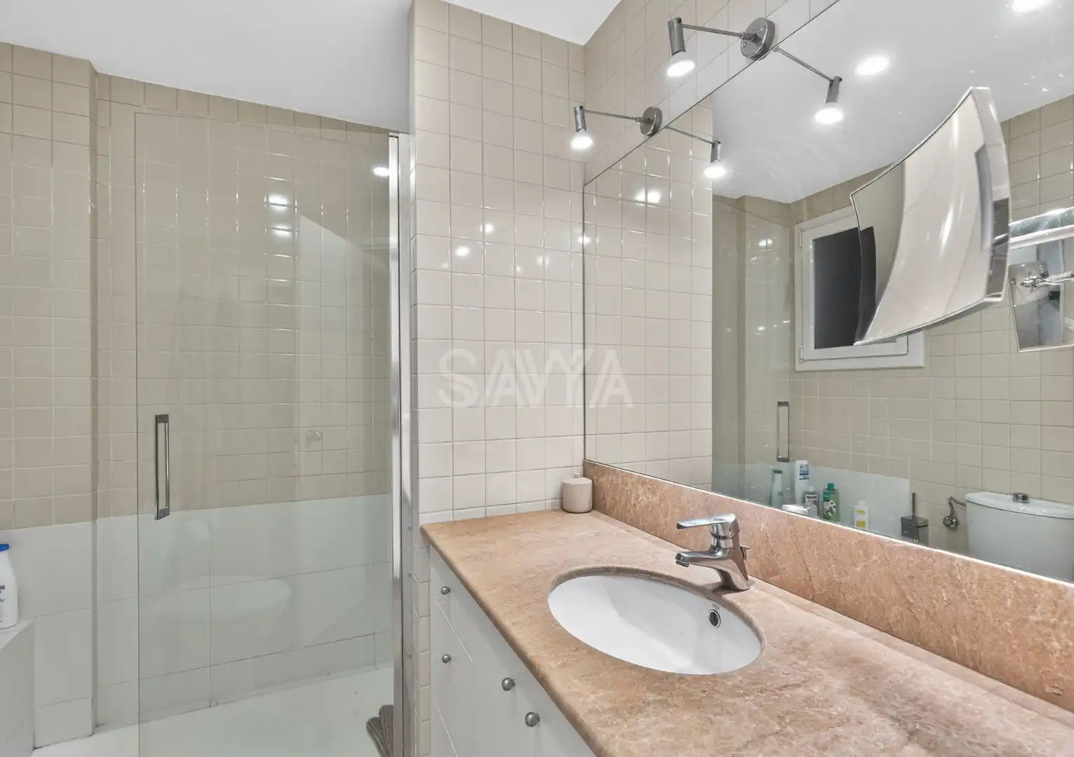 Baño de Piso en venta en Barcelona con Aire acondicionado, Calefacción y Parquet