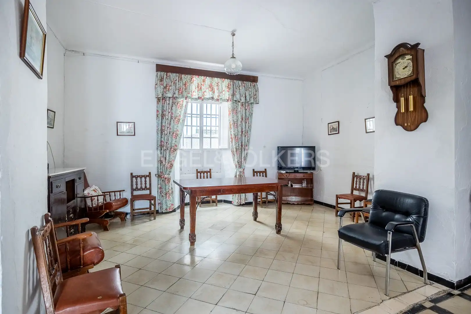 Sala d'estar de Casa o xalet en venda en Estepa amb Calefacció