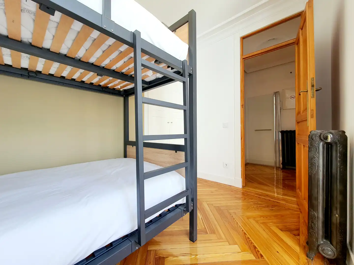 Habitación de Ático de alquiler en Madrid con Aire acondicionado, Calefacción y Terraza