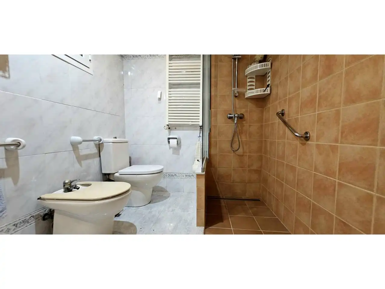 Baño de Finca rústica en venta en Binissalem con Aire acondicionado, Calefacción y Jardín privado