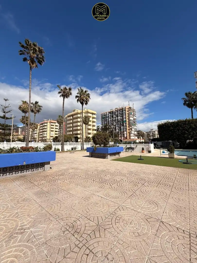 Flat with terrace for sale in Torrequebrada, imagen 12