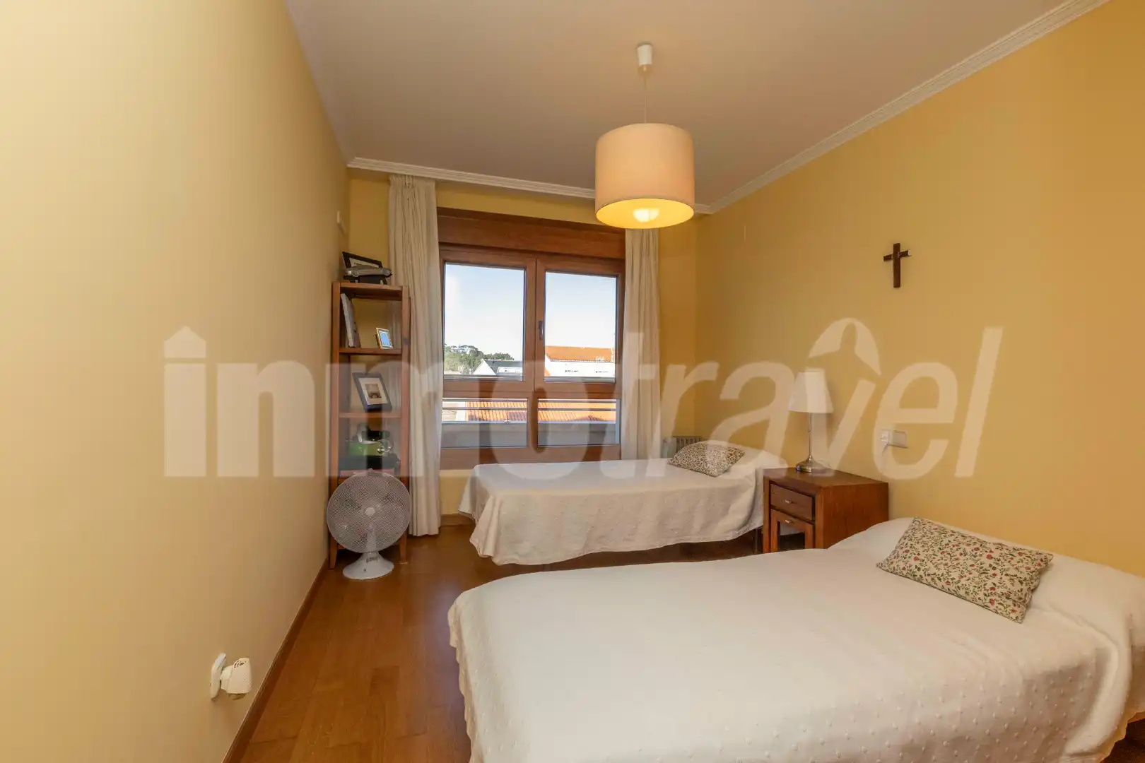 Habitación de Apartamento en venta en Sanxenxo con Parquet, Terraza y Trastero