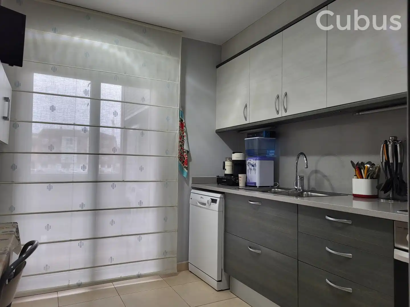 Kitchen of Flat for sale in Olot  with Air Conditioner, Heating and Balcony