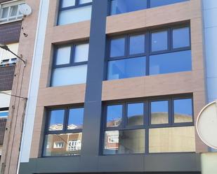 Vista exterior de Pis en venda en Gijón  amb Calefacció i Piscina