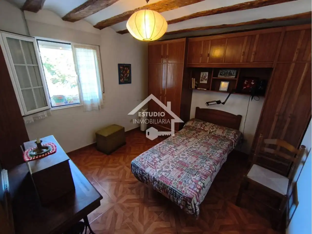Habitación de Casa o chalet en venta en Torrecilla Sobre Alesanco con Jardín privado, Terraza y Amueblado