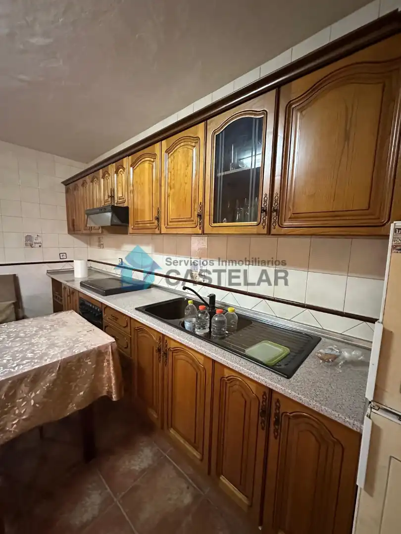 Cuina de Casa o xalet en venda en Oliva de la Frontera amb Moblat