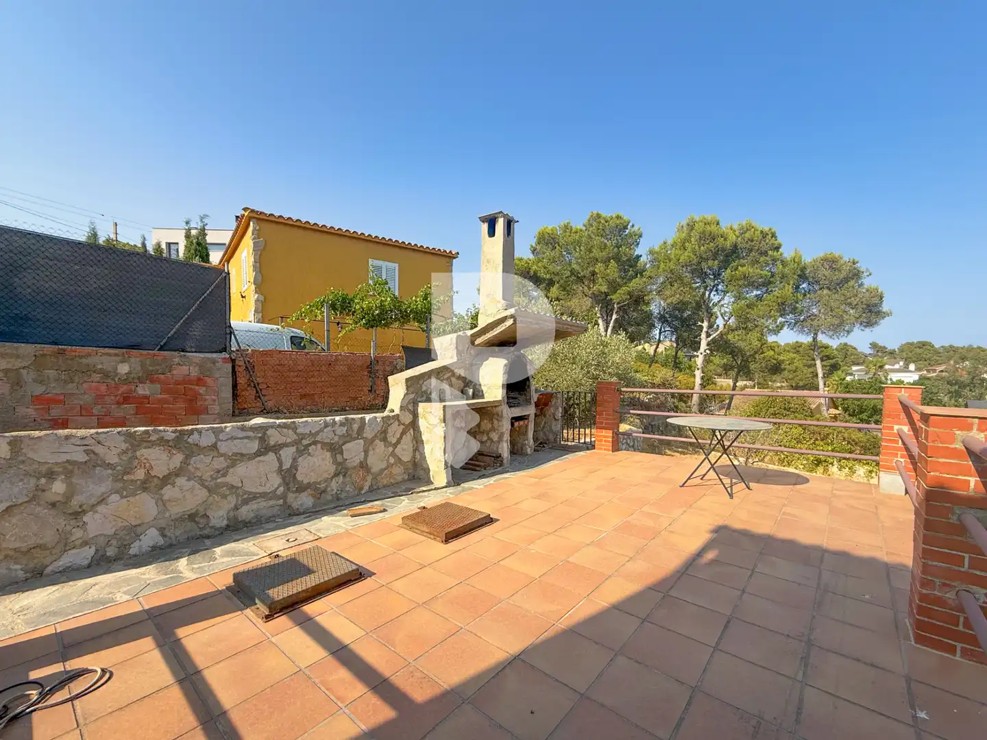 Terrassa de Casa o xalet en venda en Vallirana amb Aire condicionat, Calefacció i Jardí privat