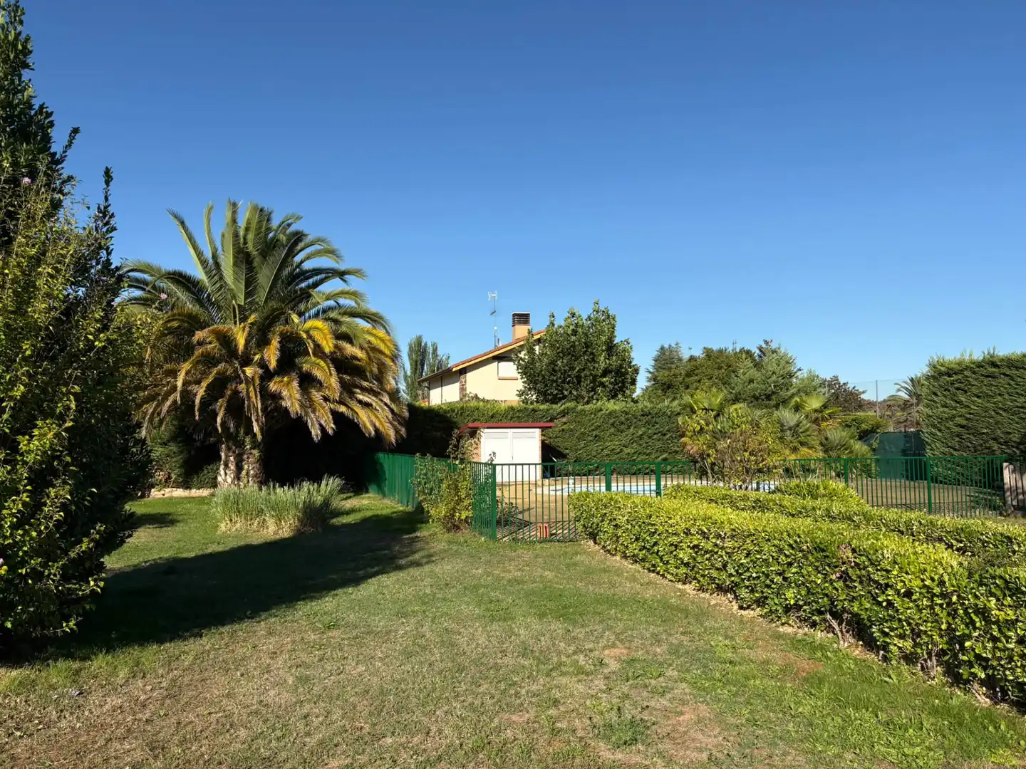 Jardín de Terreno en venta en Albelda de Iregua