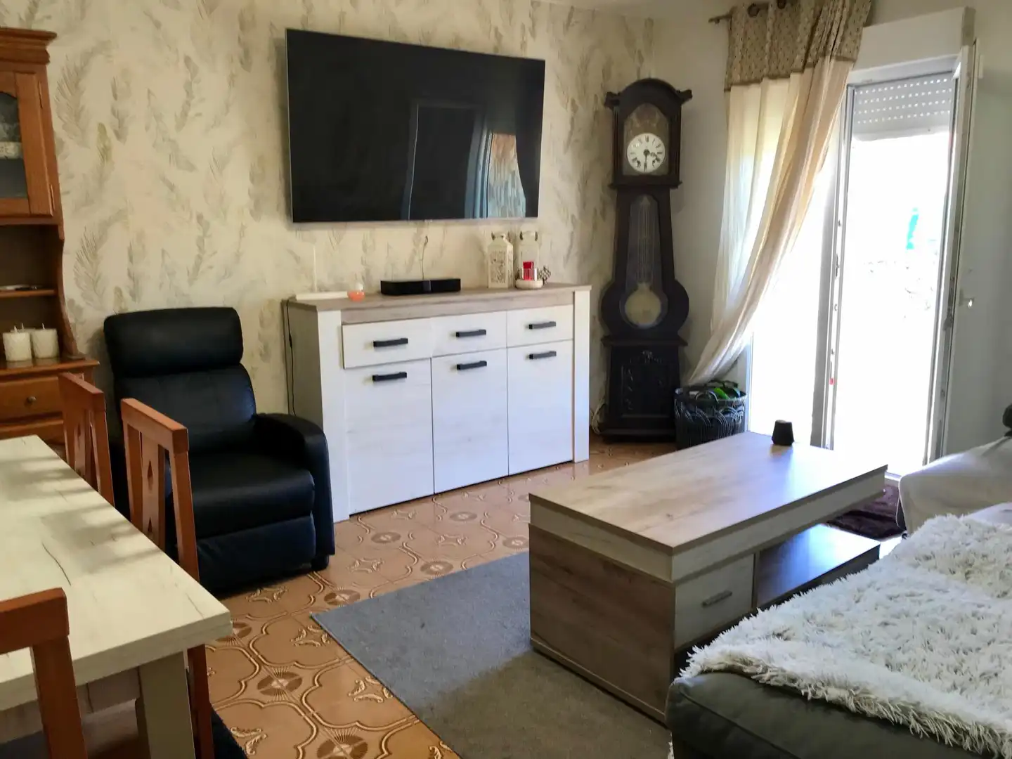 Sala d'estar de Casa o xalet en venda en Porto do Son amb Calefacció, Terrassa i Balcó