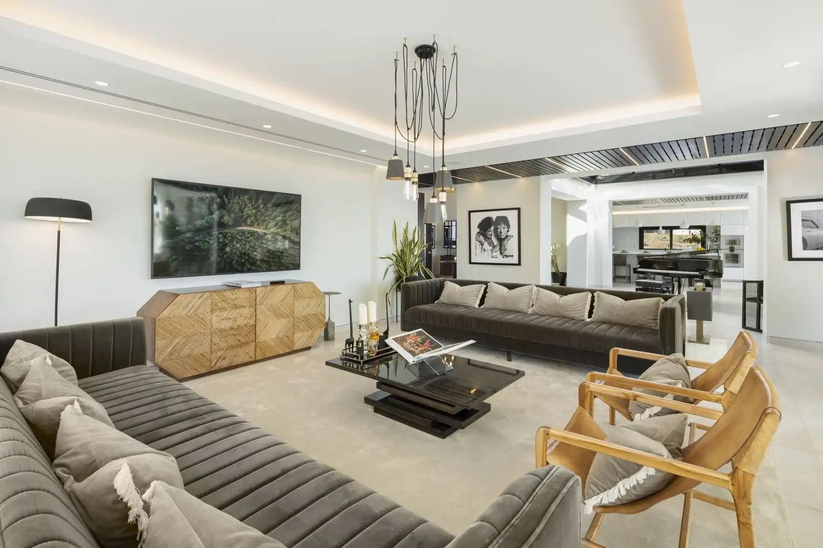 Villa mit Terrasse zum Verkauf in Lugar Urbanizacion el Madroñal, imagen 2