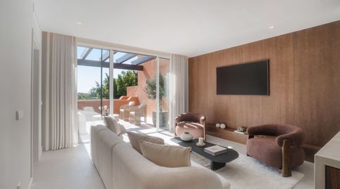 Foto 4 de Dúplex en venta en Los Naranjos, Marbella