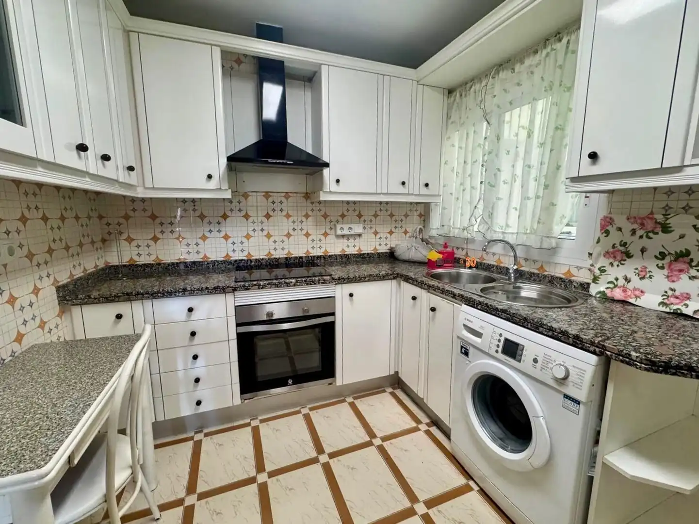 Cocina de Piso en venta en Benidorm con Aire acondicionado, Calefacción y Terraza