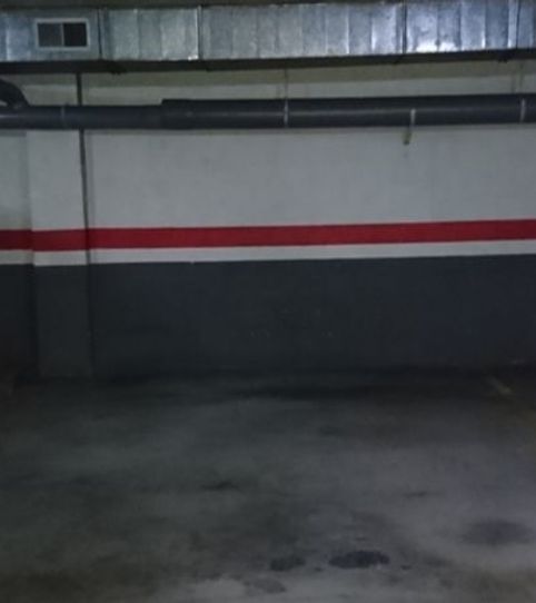 Foto 2 de Garaje de alquiler en Carrer de Vilamarí, 96, La Nova Esquerra de l'Eixample, Barcelona Capital