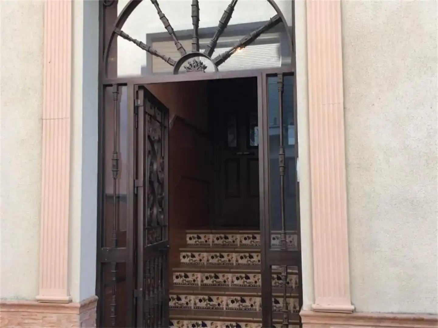 Casa adosada en venda en Gibraleón amb Aire condicionat i Moblat