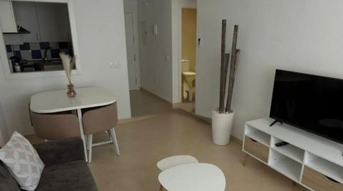 Foto 3 de Piso de alquiler en Centro, Benalmádena