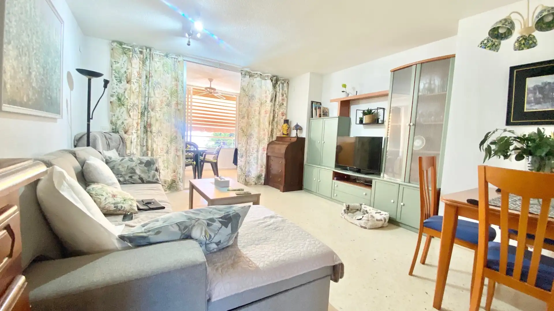 Apartment with pool to rent in Playa de Poniente