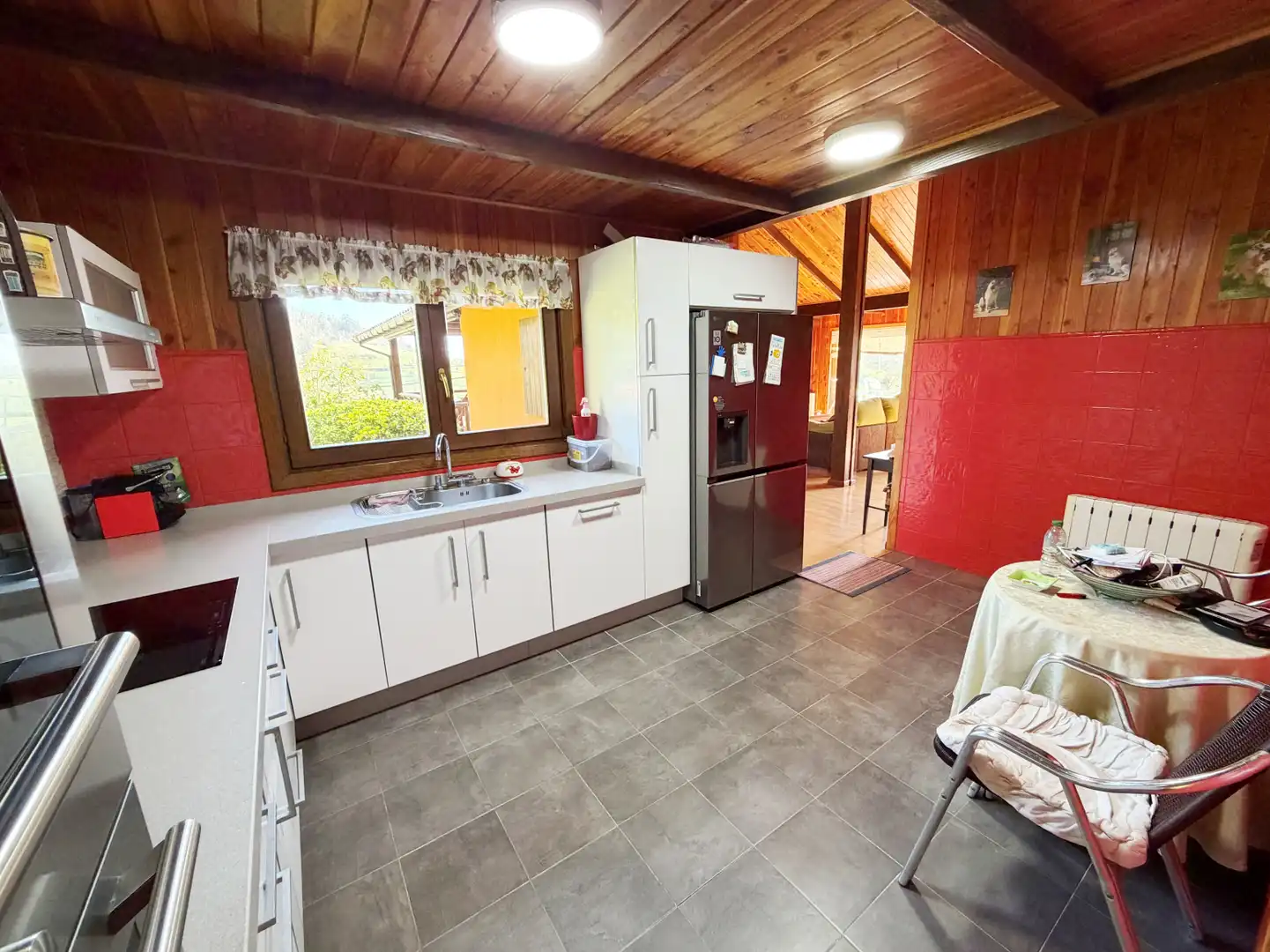 Cuina de Casa o xalet en venda en Illas amb Calefacció, Parquet i Terrassa