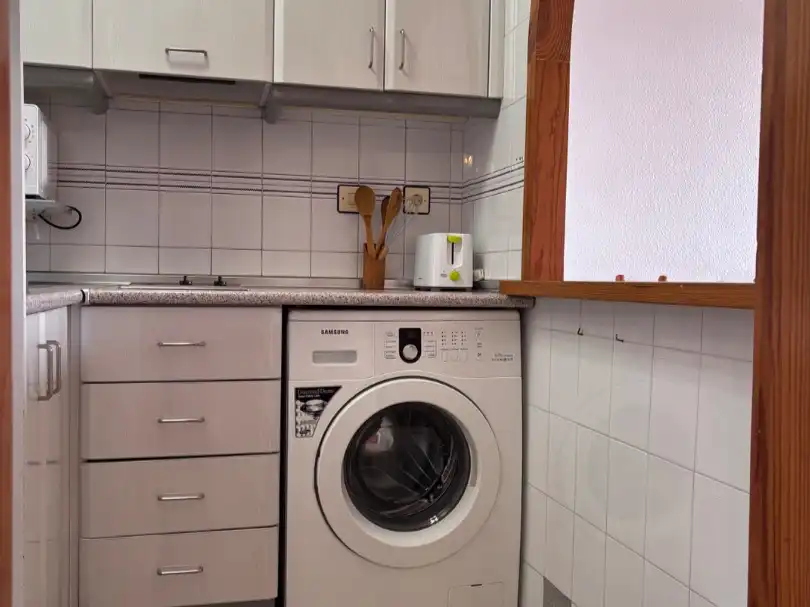 Apartamento con piscina en alquiler en Avenida de Francia 4, imagen 13