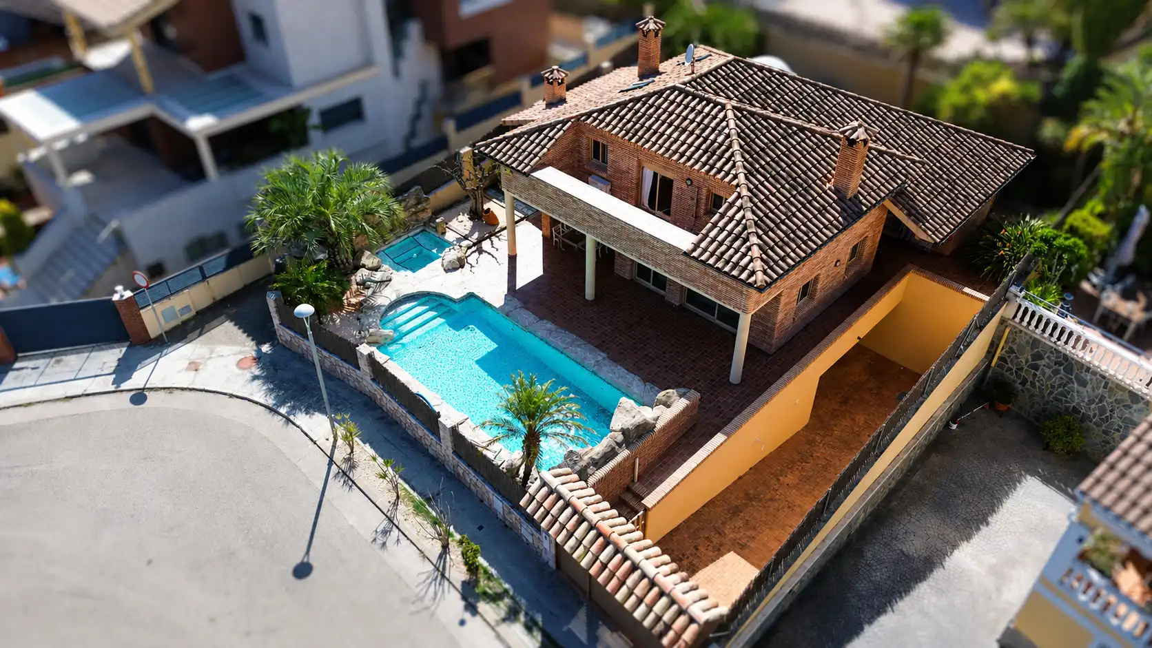 Vista exterior de Casa o xalet en venda en Calafell amb Calefacció i Jardí privat