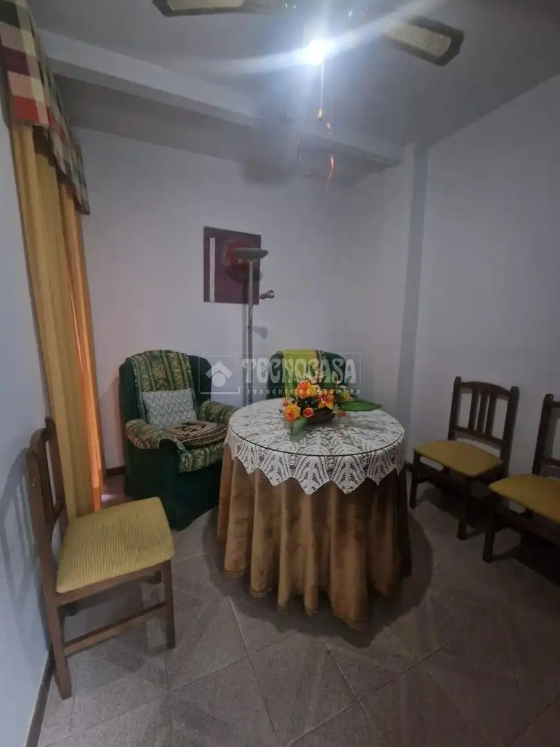 Sala de estar de Piso en venta en Córdoba con Aire acondicionado, Terraza y Amueblado