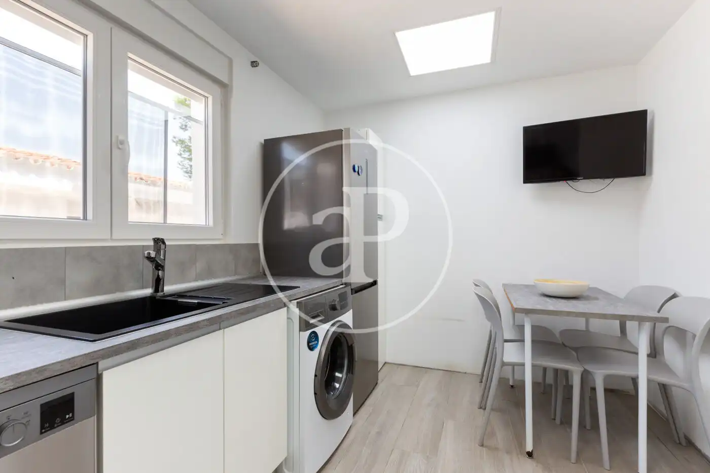 Cocina de Casa o chalet en venta en La Pobla de Vallbona con Aire acondicionado, Jardín privado y Terraza