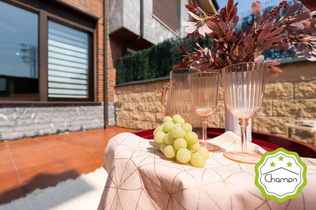 Terrasse von Einfamilien-Reihenhaus zum Verkauf in Barakaldo  mit Heizung, Privatgarten und Terrasse