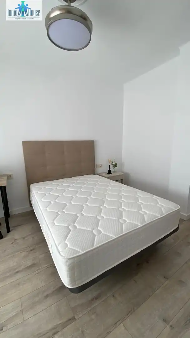 Habitación de Piso de alquiler en Albacete con Aire acondicionado, Calefacción y Terraza