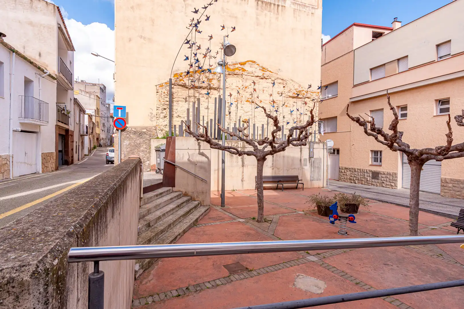 Außenansicht von Wohnung zum Verkauf in Llançà mit Klimaanlage, Heizung und Terrasse