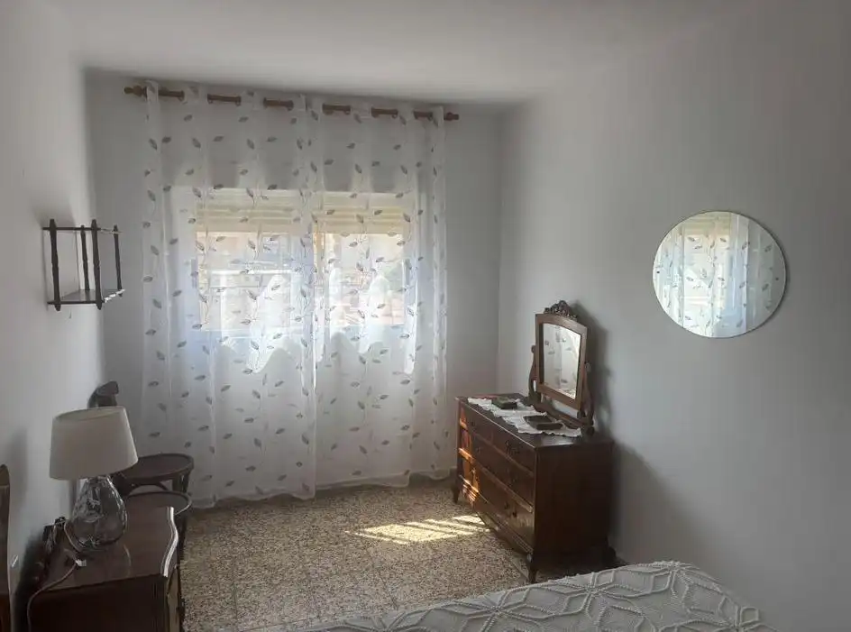 Habitación de Piso en venta en Almería con Aire acondicionado y Balcón