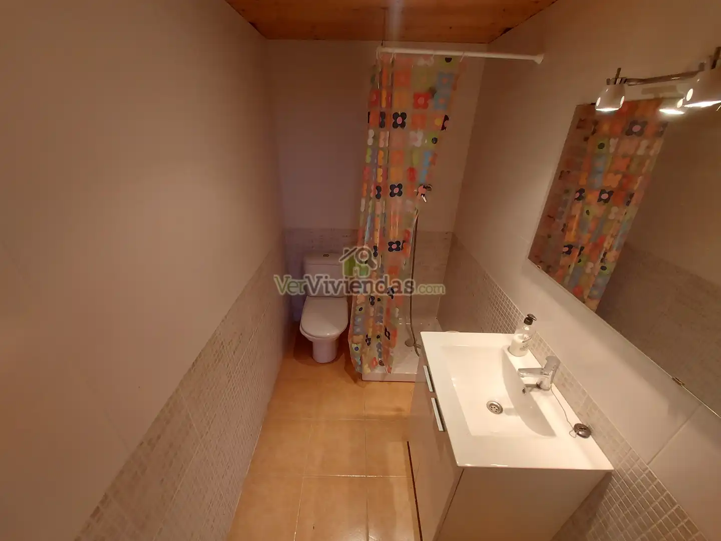 Baño de Casa o chalet en venta en Olesa de Montserrat con Calefacción, Jardín privado y Terraza