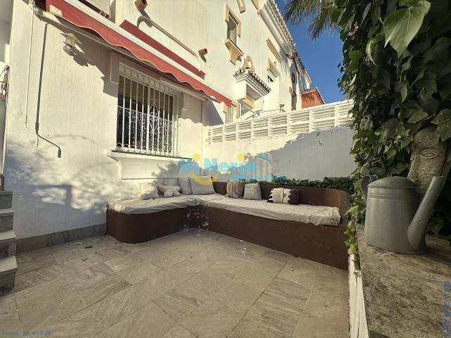 Casa adosada en Venta en Centro
