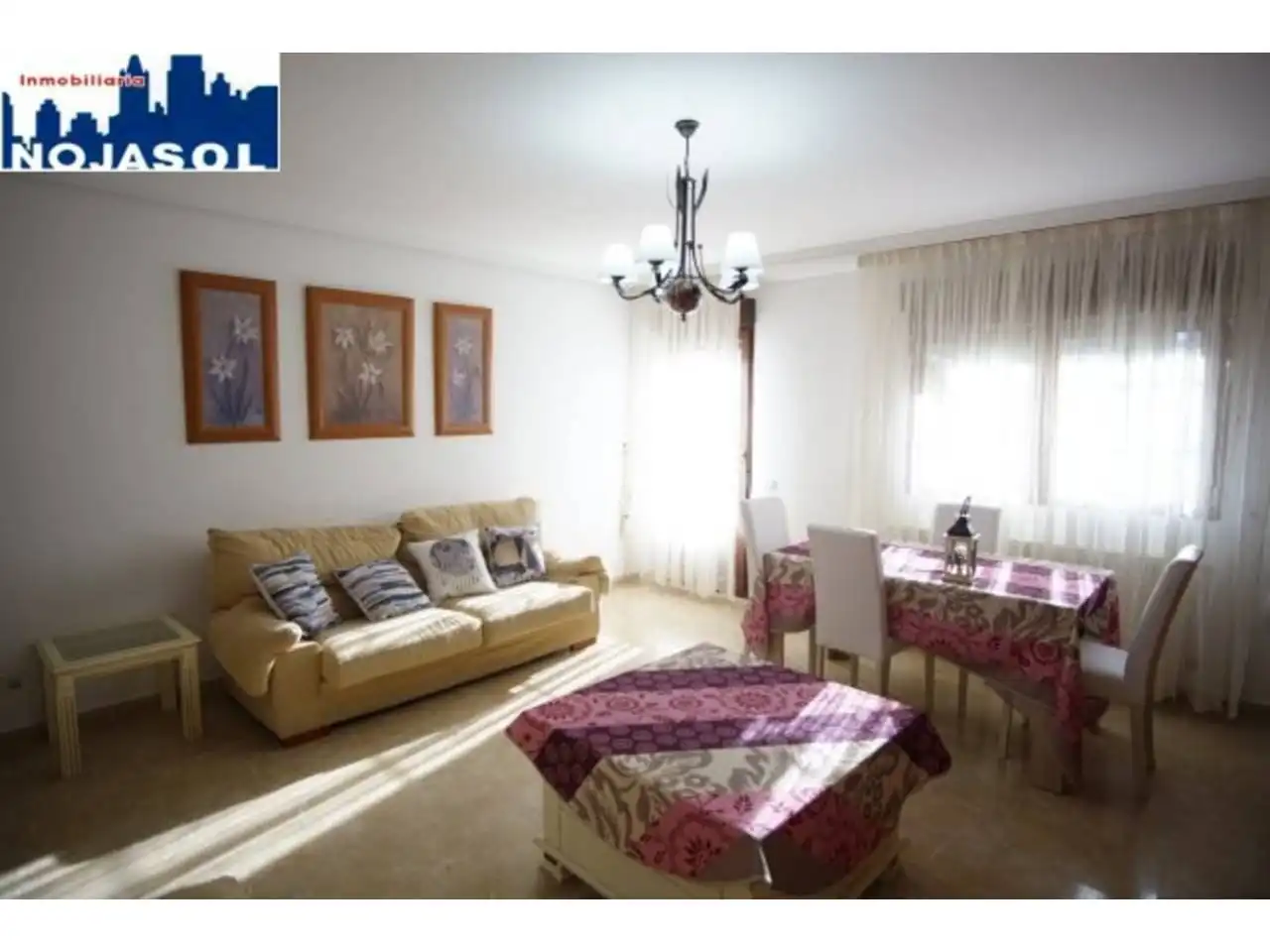 Living room of Houses for rent in Noja  with Furnished