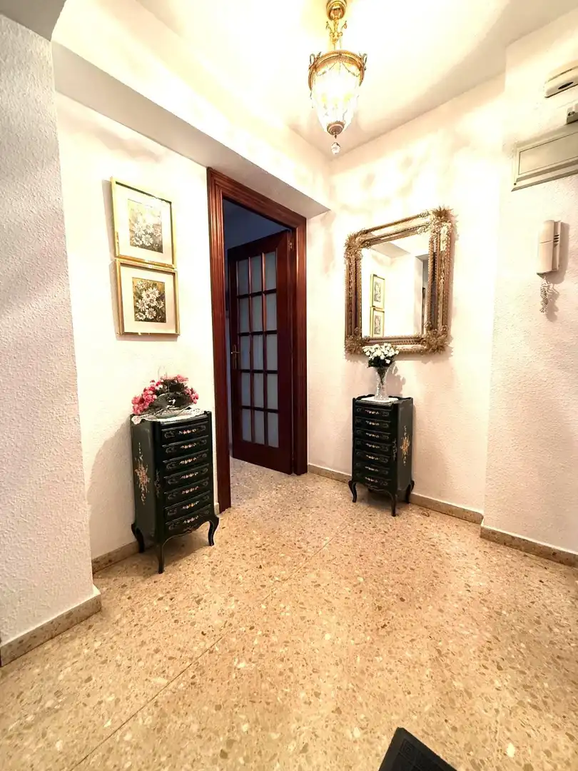 Piso en venta en Valencia con Aire acondicionado, Calefacción y Amueblado