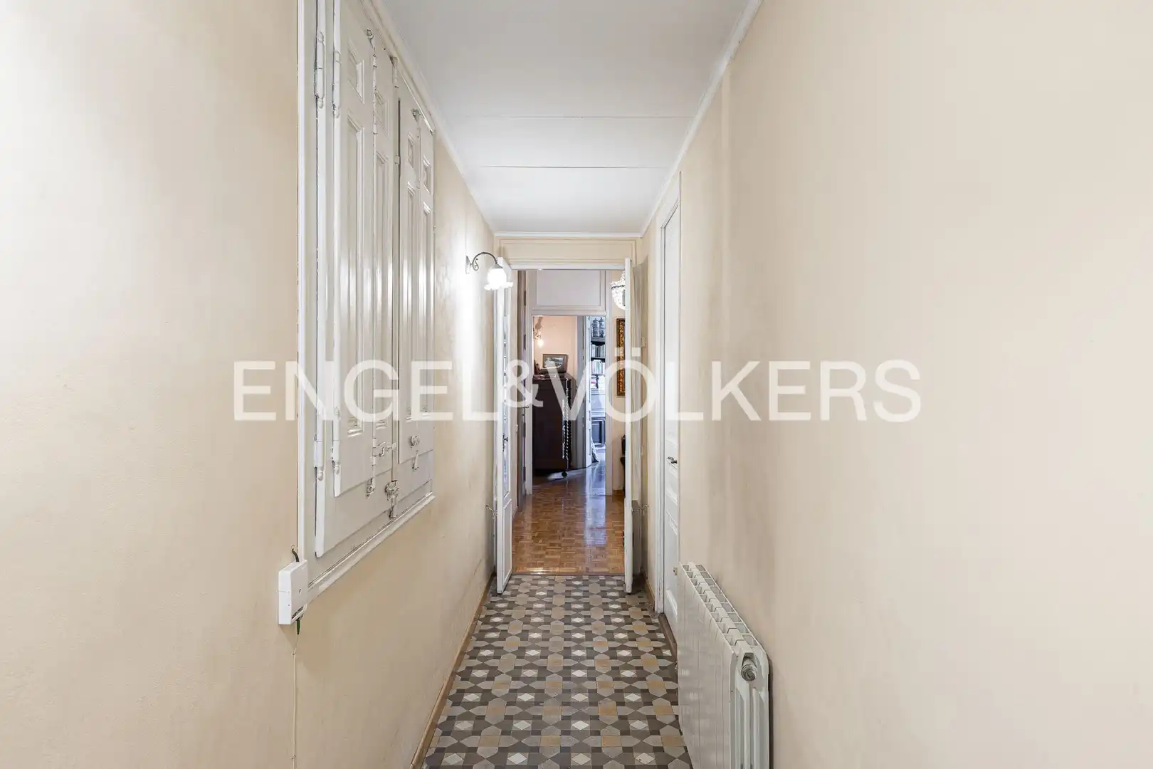 Piso en venta en Barcelona con Aire acondicionado, Calefacción y Parquet