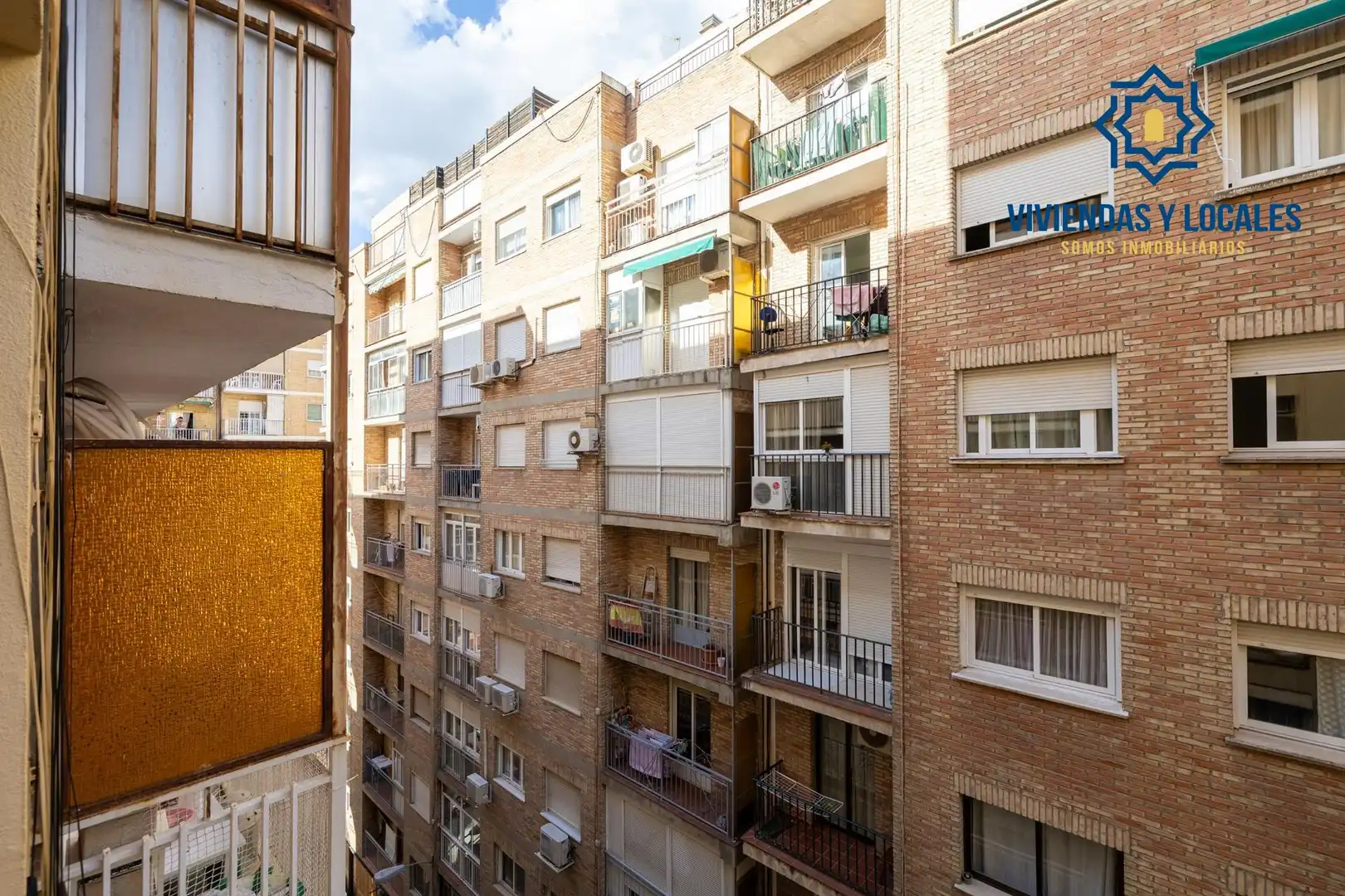 Pis amb terrassa en venda a DE RONDA 112, imagen 7
