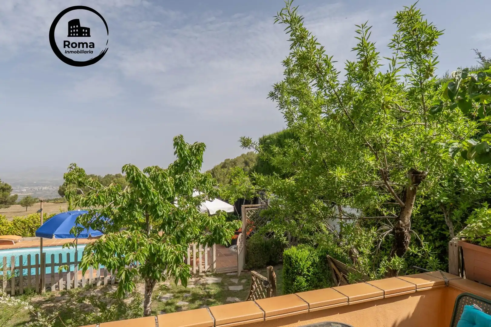 Terrassa de Casa o xalet en venda en La Zubia amb Aire condicionat, Calefacció i Jardí privat