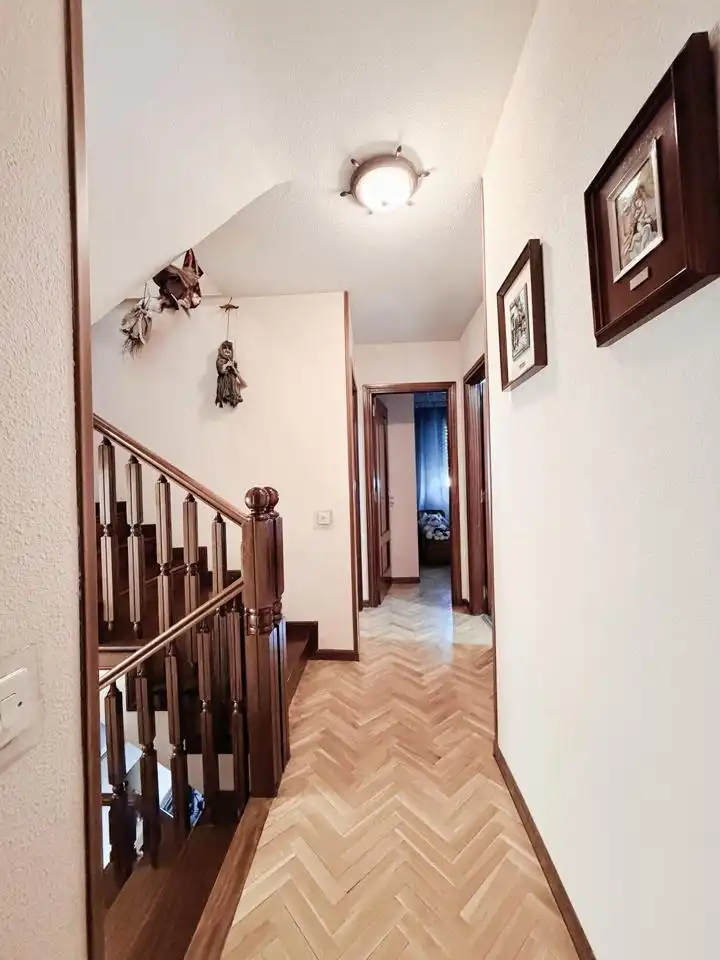 Casa adosada en venda en Getafe amb Aire condicionat, Jardí privat i Terrassa