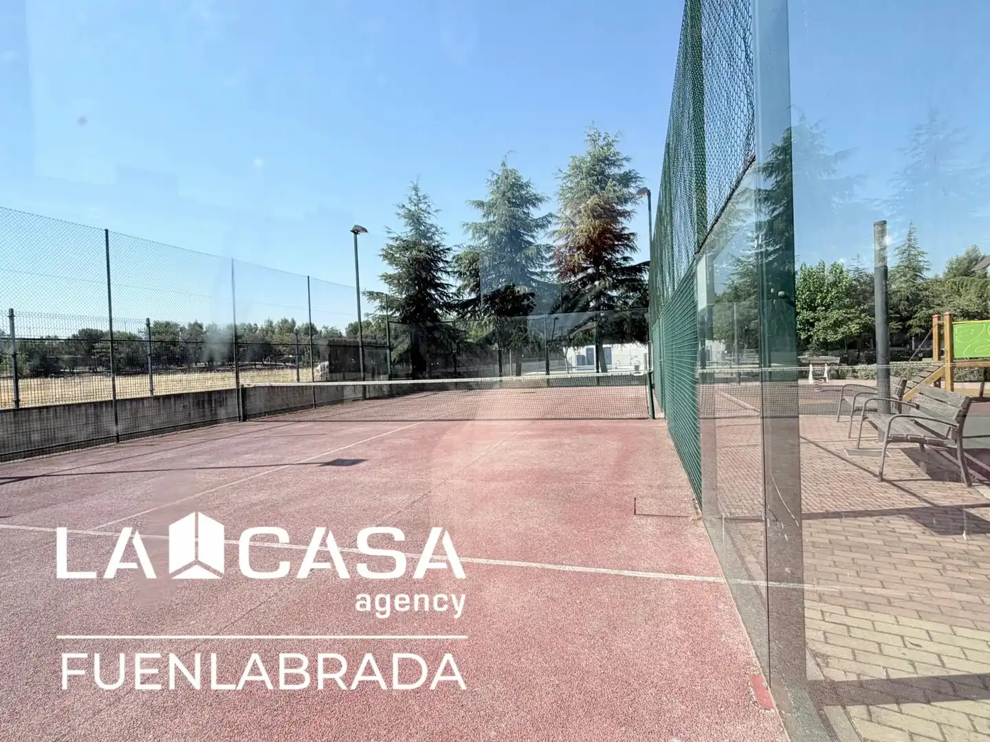 Vista exterior de Pis en venda en Fuenlabrada amb Aire condicionat, Traster i Piscina