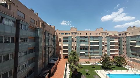 Foto 4 de Piso en venta en De María de Portugal, Sanchinarro, Madrid Capital