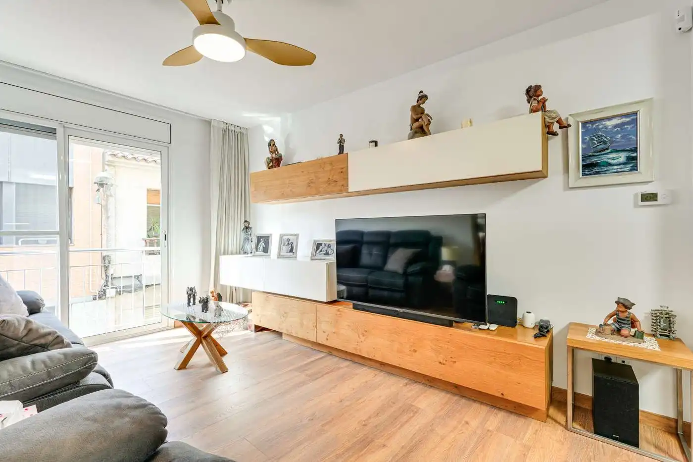 Sala d'estar de Pis en venda en Malgrat de Mar amb Aire condicionat, Terrassa i Moblat