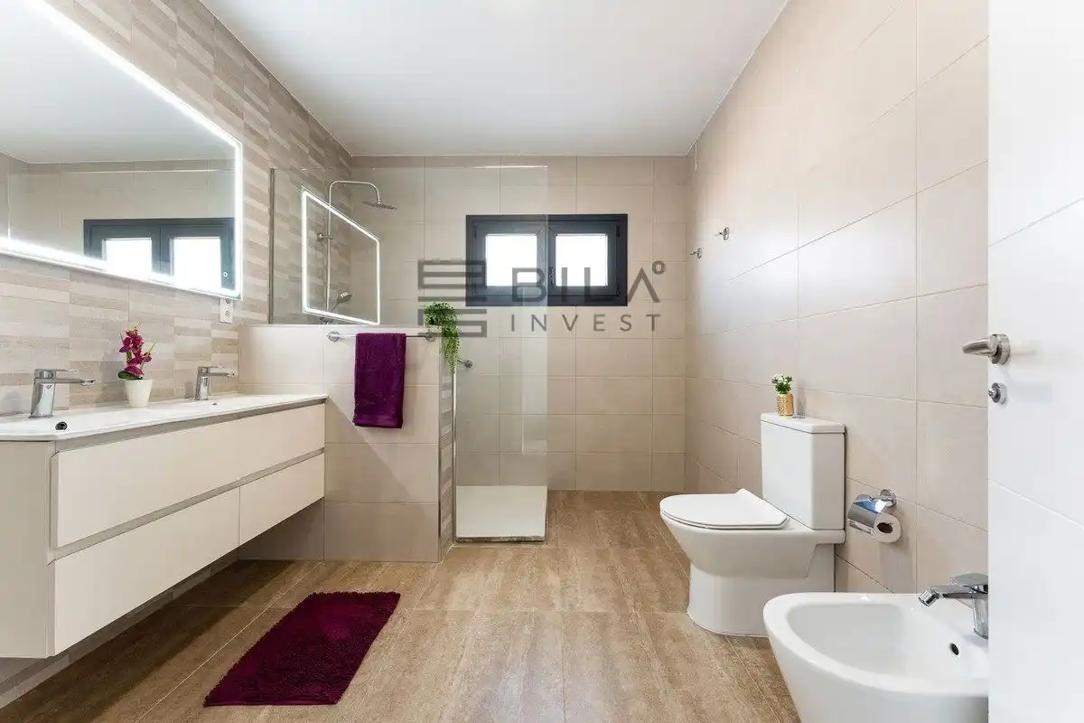 Chalet con piscina en venta en Riviera del Sol, imagen 25