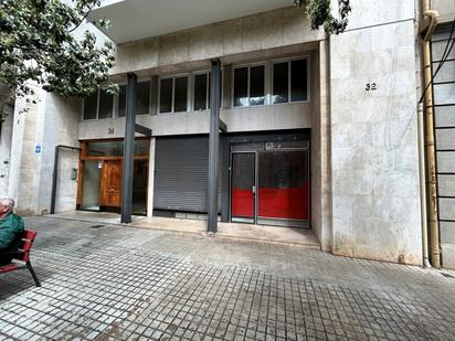 Exterior view of Premises for sale in  Barcelona Capital