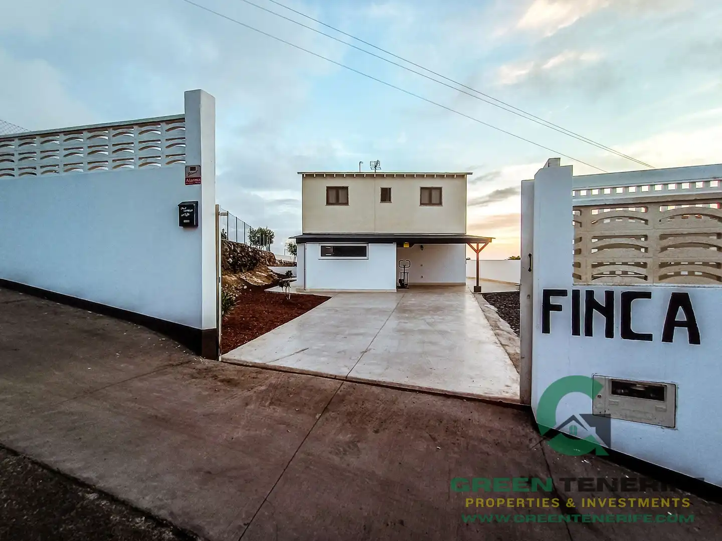 Exterior view of Flat for rent in Guía de Isora  with Terrace and Furnished