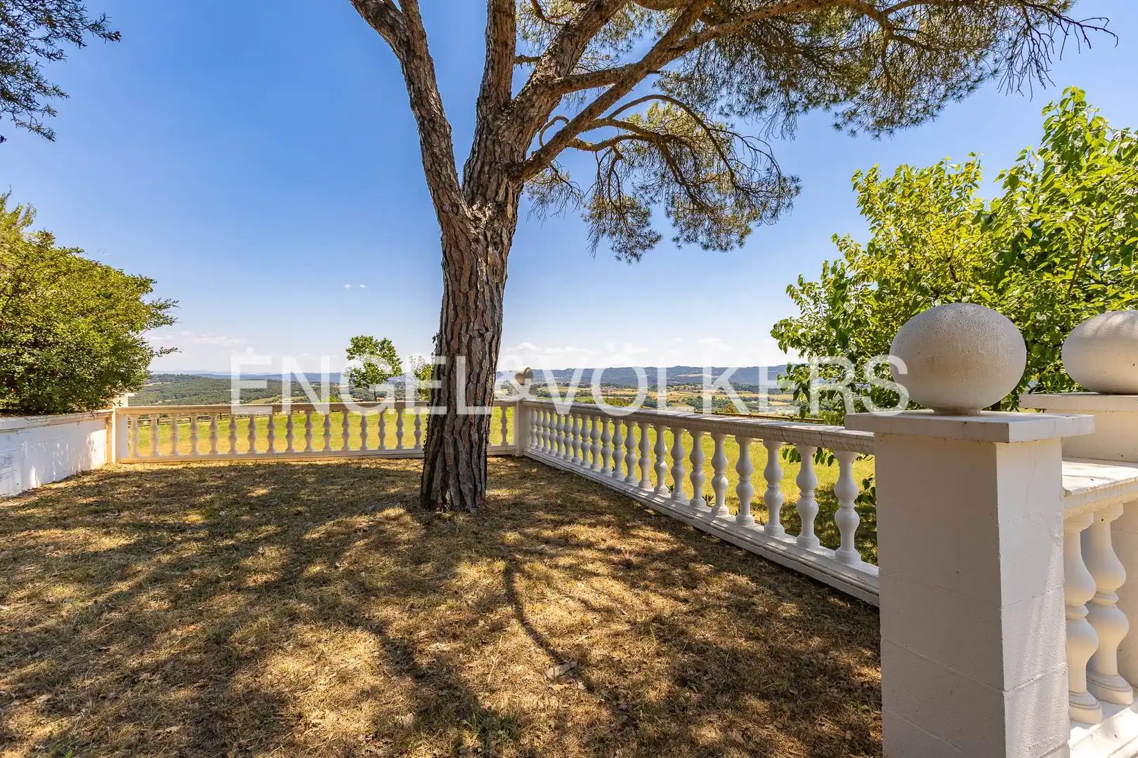 Terrassa de Finca rústica en venda en Sant Feliu Sasserra amb Calefacció, Terrassa i Piscina