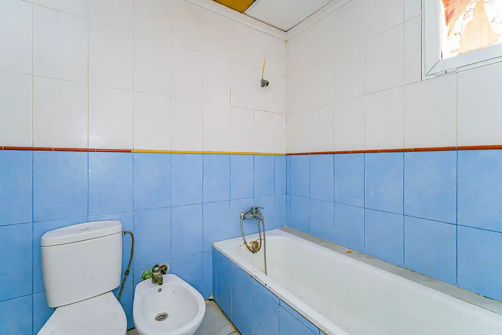 Baño de Piso en venta en Crevillent