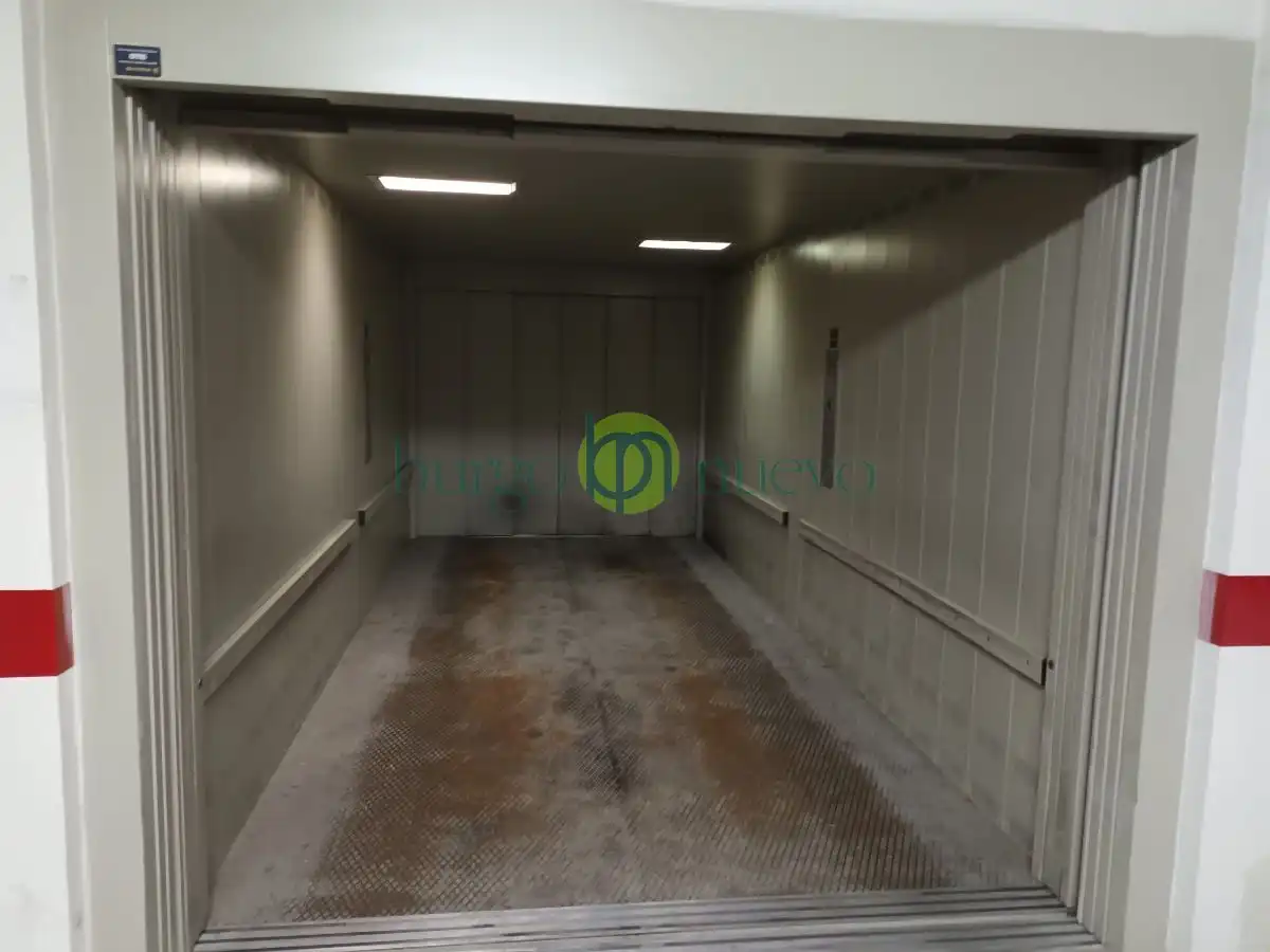 Individual amb ascensor en venda a Calle Tremolina, imagen 5